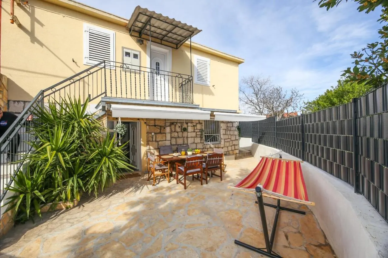 Holiday Home Ambi For 6 Near Trogir Croatia